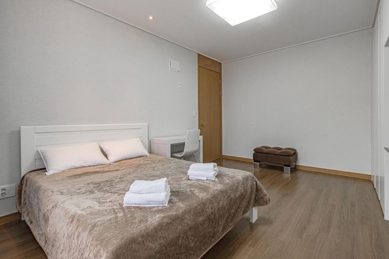 Highvill Park Apart Apartment